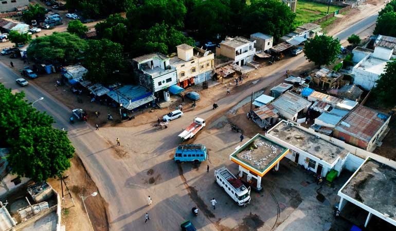 Why Us? drone pilote senegal mnv3D - Why Us?